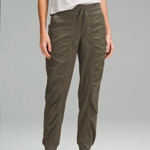 Lululemon Dance Studio Mid Rise Jogger in Dark Olive in Size 10